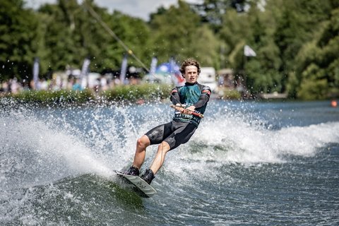 Olli Loder at the 2022 Malibu Boats UK Wakeboard And Wakesurf Nationals - Photo Mantis Pro Media